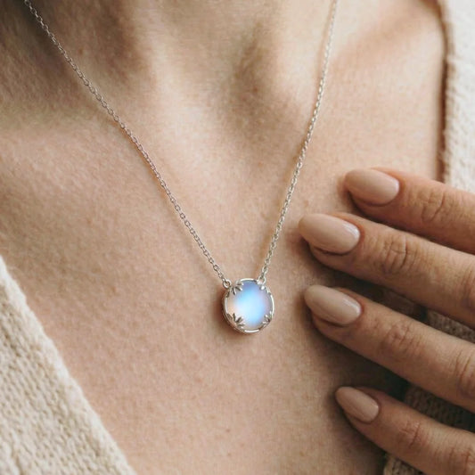 COLLIER AURORA