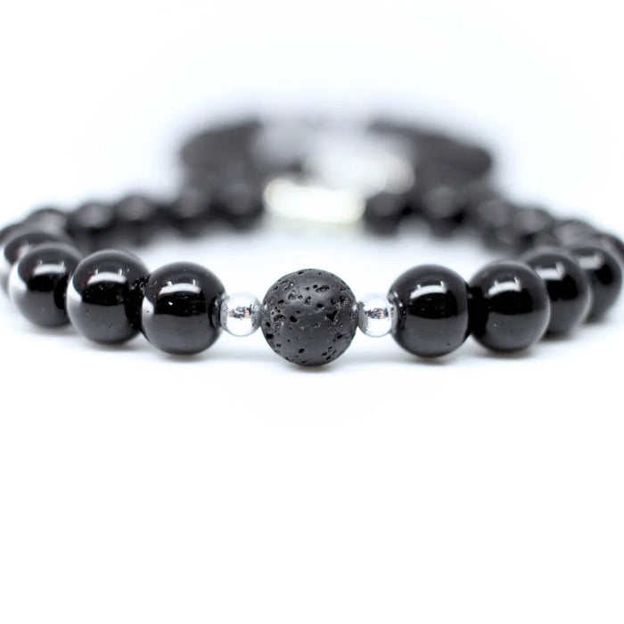 Bracelet en Onyx noir – élégance sobre et énergie protectrice