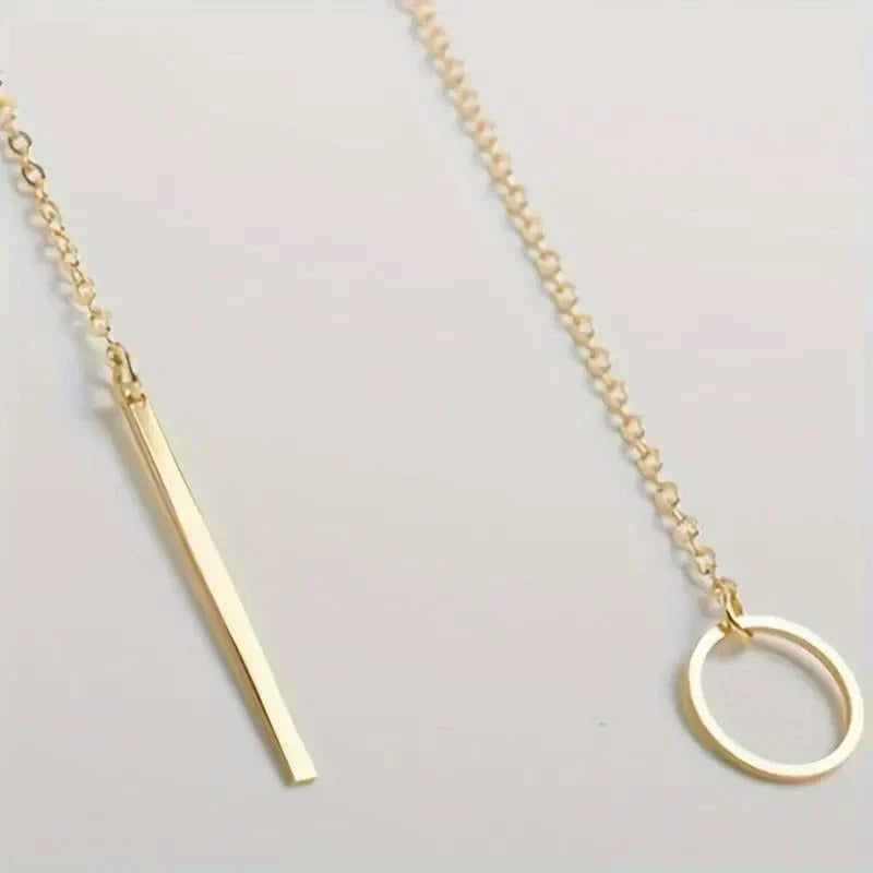 Collier doré Élégance à plat – bijou femme moderne